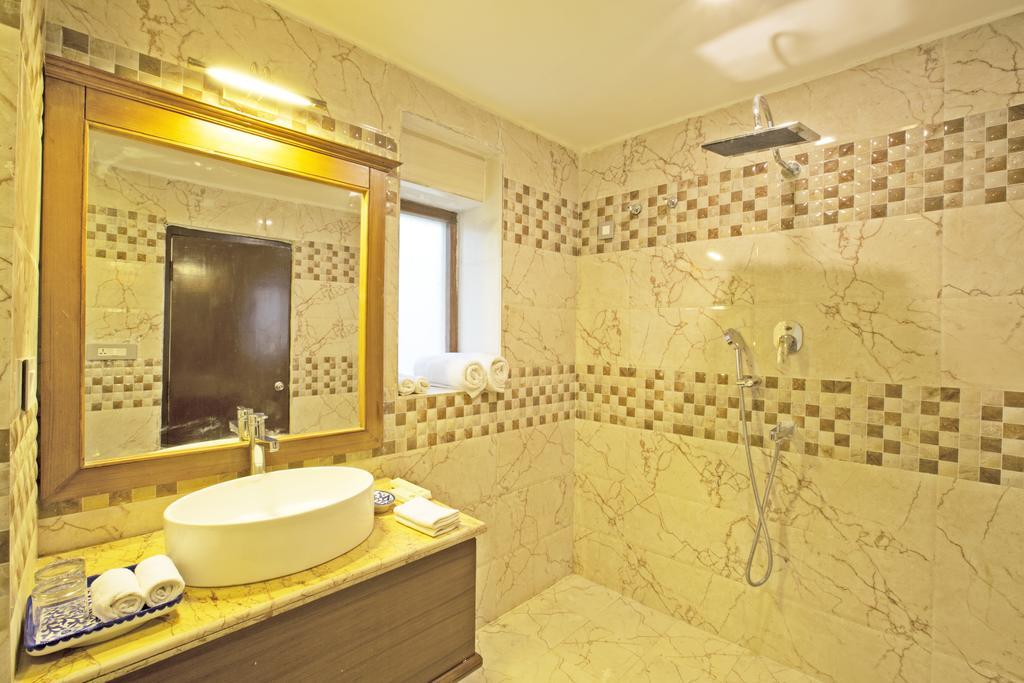 Regenta Resort Vanya Mahal Ranthambore Савай Мадхопур Екстериор снимка