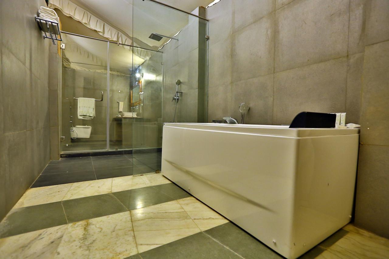Regenta Resort Vanya Mahal Ranthambore Савай Мадхопур Екстериор снимка
