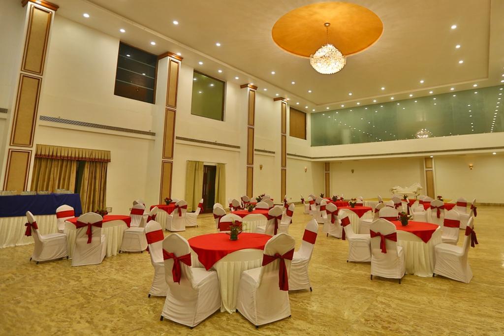 Regenta Resort Vanya Mahal Ranthambore Савай Мадхопур Екстериор снимка