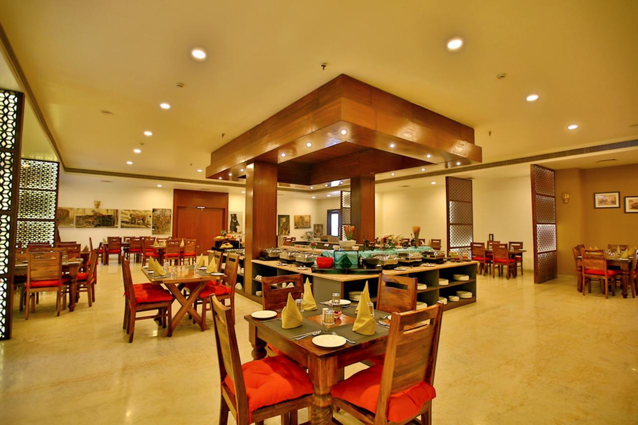 Regenta Resort Vanya Mahal Ranthambore Савай Мадхопур Екстериор снимка